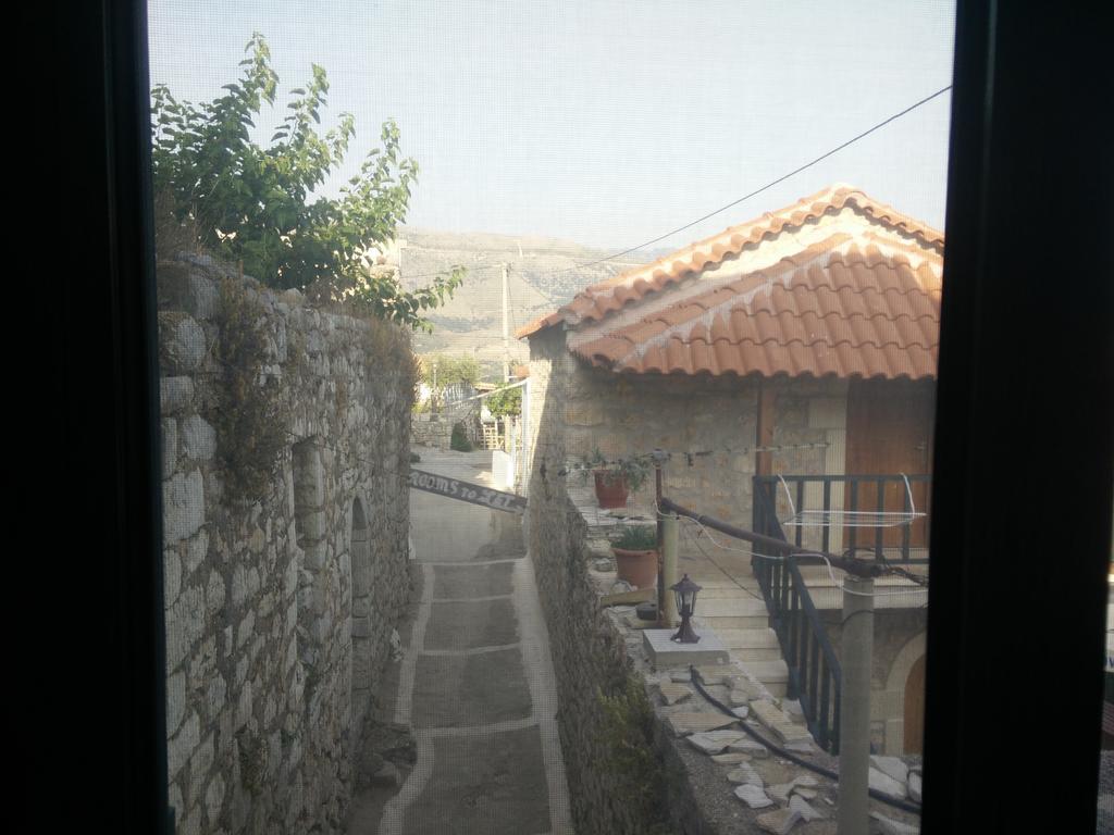 Janis Castle Apartment Himara Kültér fotó