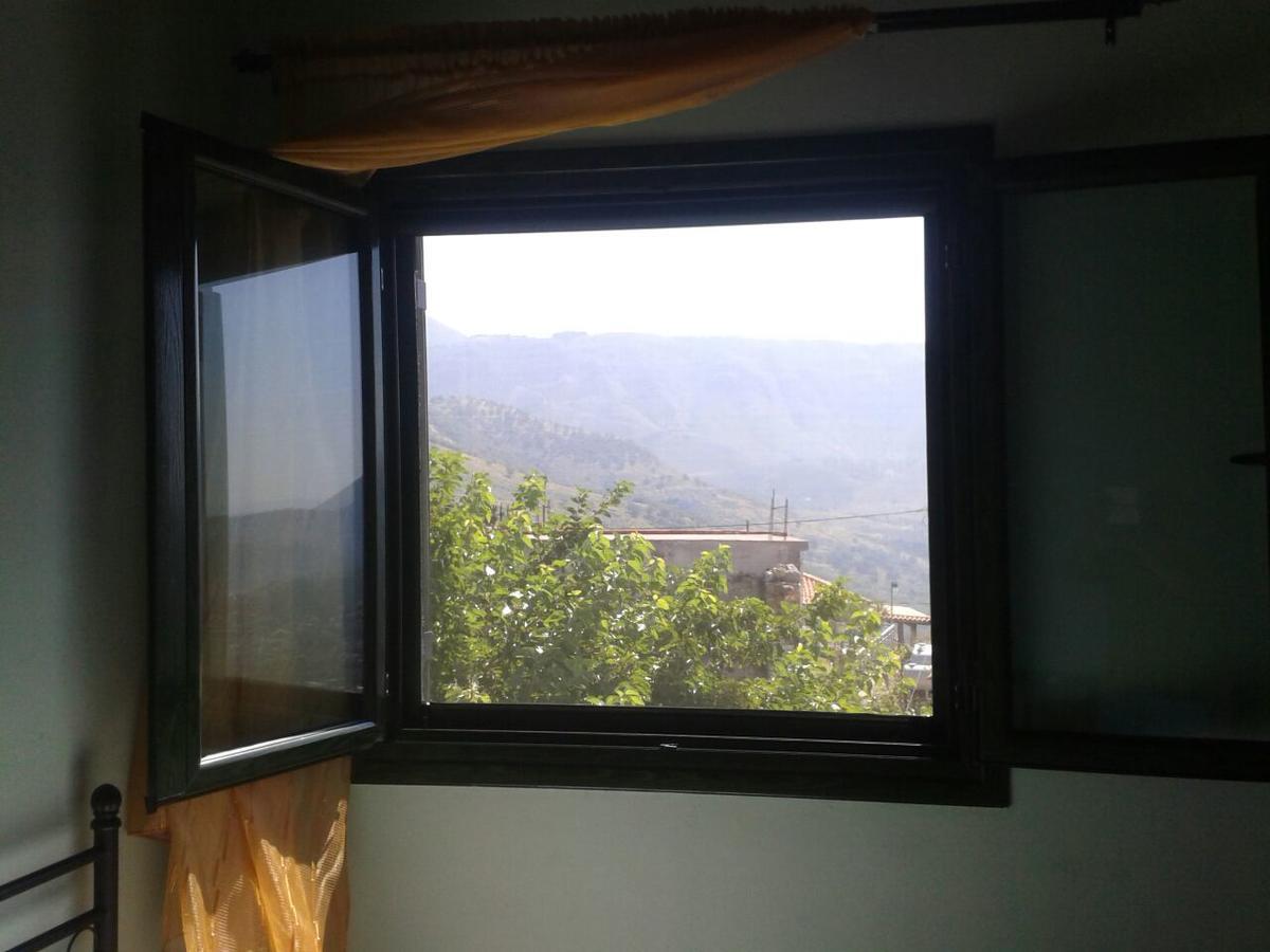 Janis Castle Apartment Himara Kültér fotó