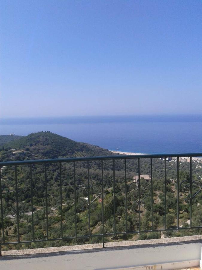 Janis Castle Apartment Himara Kültér fotó